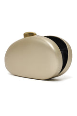 SCULPT OVAL CLUTCH-GOLD