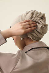 FLOWING MODEST ABAYA-KHAKI