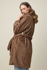 FUR EMBRACE COAT-BROWN
