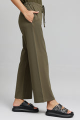 HIGH-STRETCH RELAXED FITNESS TROUSERS-OLIVE