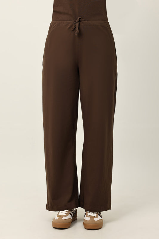 HIGH-STRETCH RELAXED FITNESS TROUSERS-COFFEE