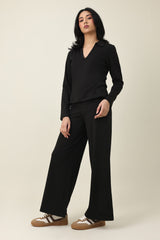 MODERN V-NECK COLLAR TOP-BLACK