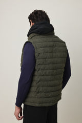 SLEEVELESS TRAIL JACKET-DK/GREEN