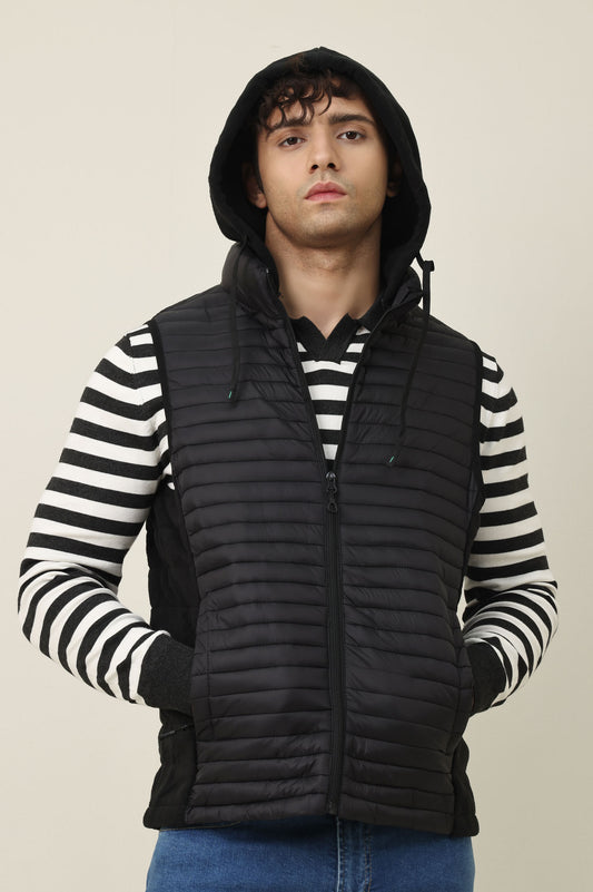 STORM SHELL SLEEVELESS JACKET-BLACK