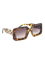 RECTANGLE STATEMENT SHADES-BLACK