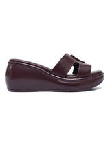 BUCKLED PLATFORM SLIDE-BURGUNDY