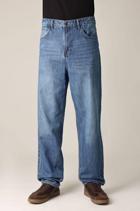 RELAXED FIT WASHED JEANS-MID/BLUE