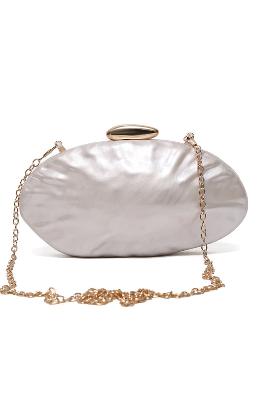 OVAL SHEEL EMBOSSED CLUTCH-BEIGE