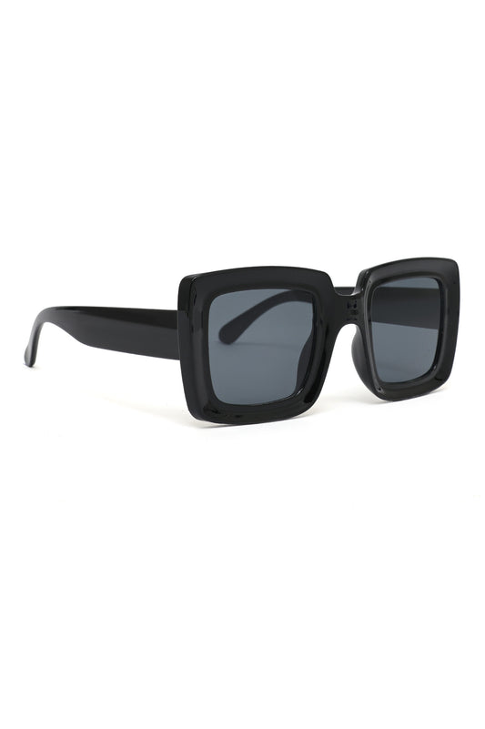 68033-black