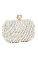 ROUND PEARLS CLUTCH-WHITE