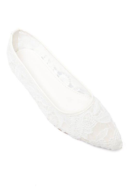 SHEER MESH POINTED FLAT-WHITE