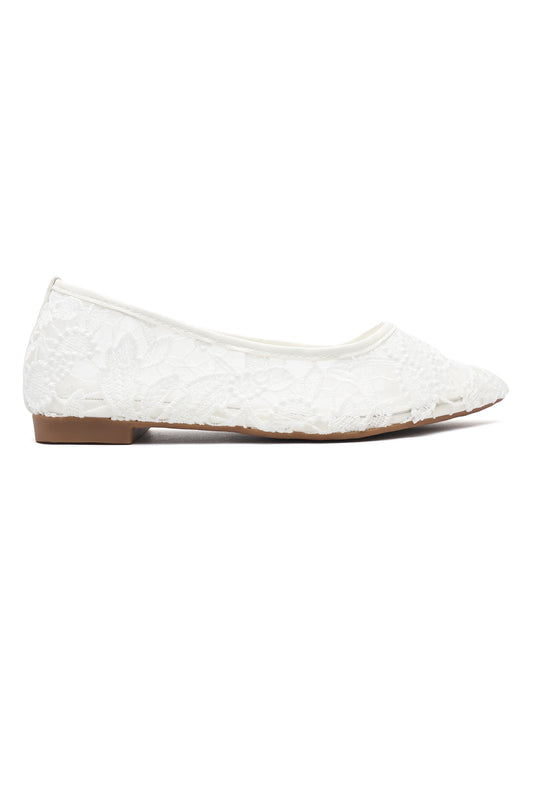 SHEER MESH POINTED FLAT-WHITE