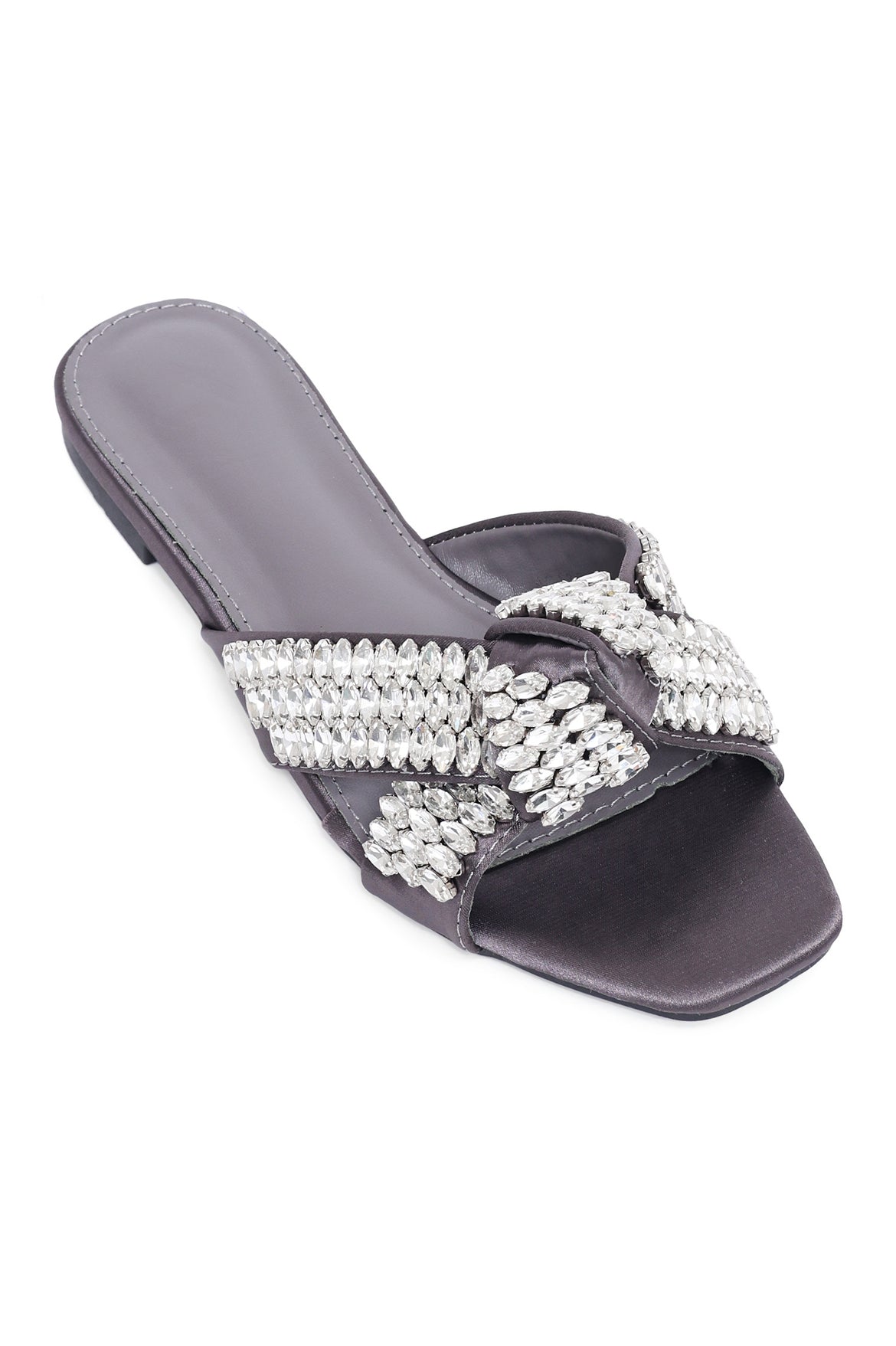 Women's Footwear Collection | Stylish & Comfortable Shoes for Every Occasion â Almas