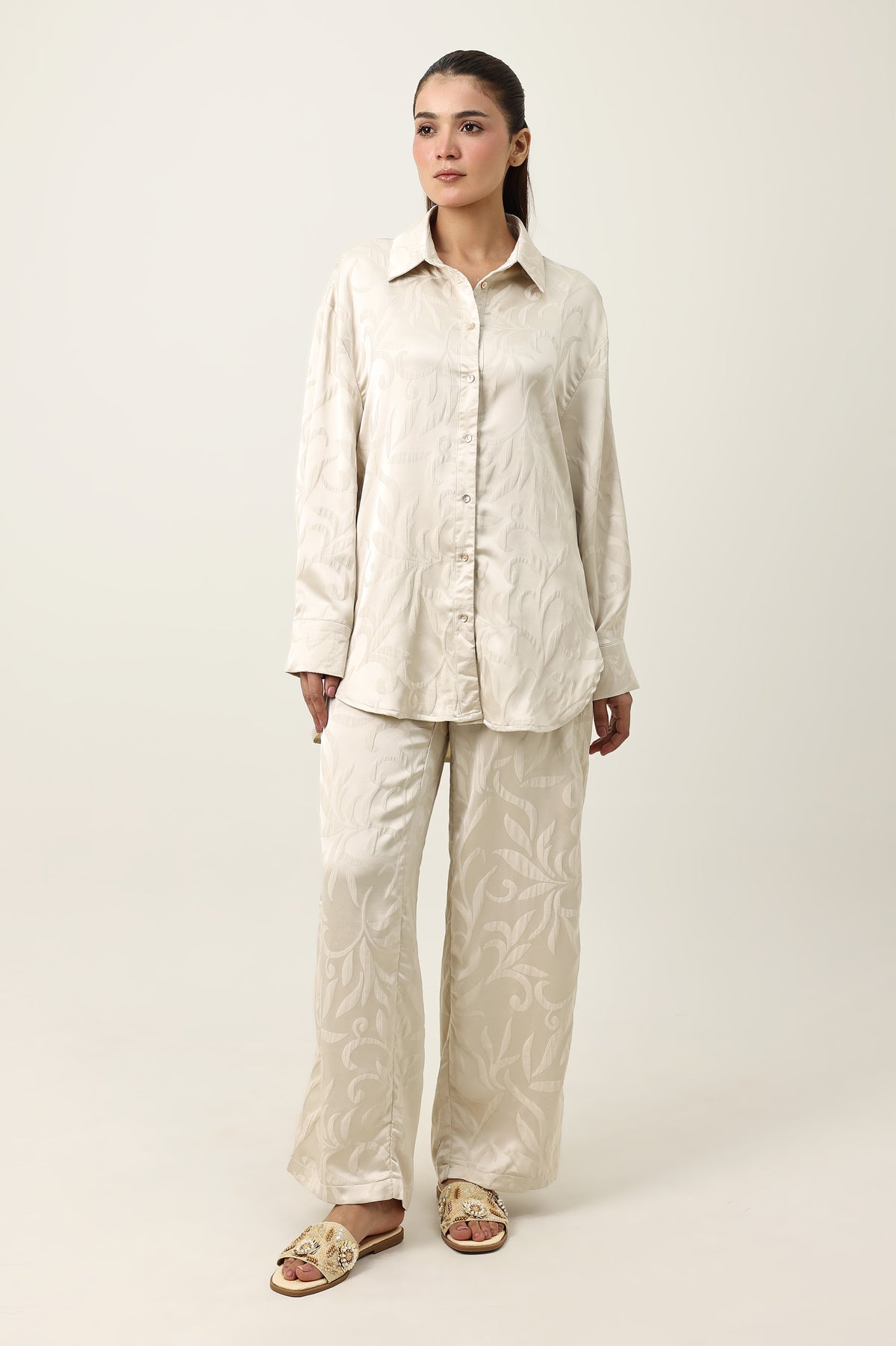 GRACE APPEARANCE CO_ORD-BEIGE