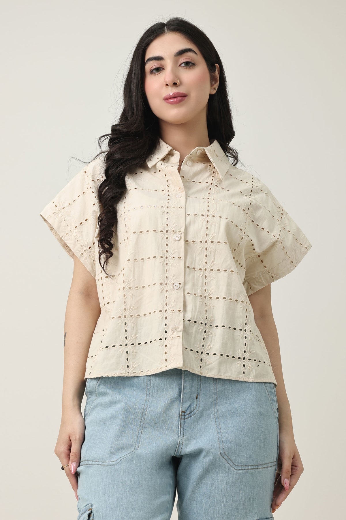 BREEZE EYELET SHIRT-BEIGE