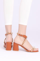 ROCKSTUD HEELS-BROWN