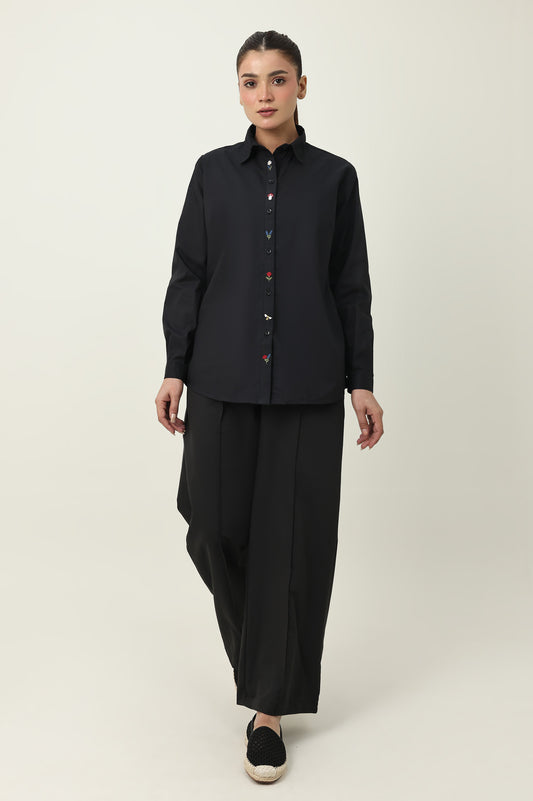CHARM COLLAR SHIRT-BLACK
