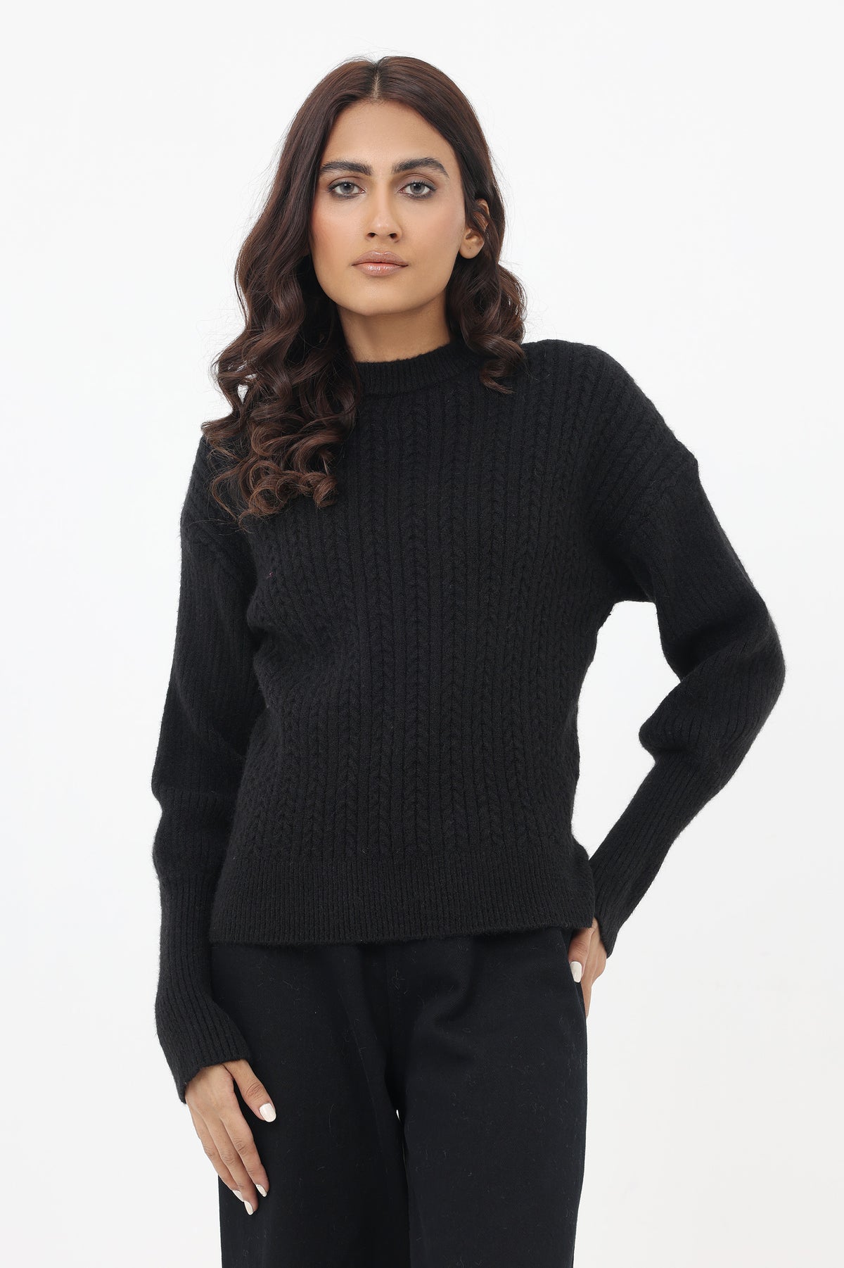 ALMAS SWEATER-BLACK