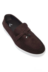 SUEDE LOAFERS WITH TASSEL AND METALLIC ACCENT-COFFEE