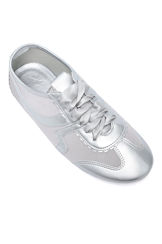 FEMININE LACE-UP SNEAKER-SILVER