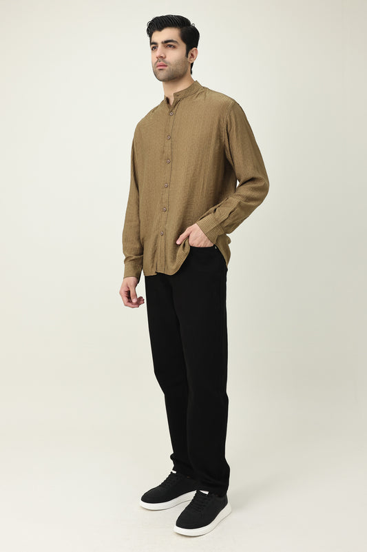 RAVELLO TEXTURED BAND COLLAR SHIRT-BROWN