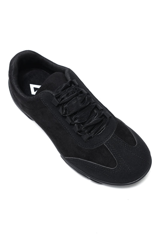RIBBON CHARM SNEAKERS-BLACK
