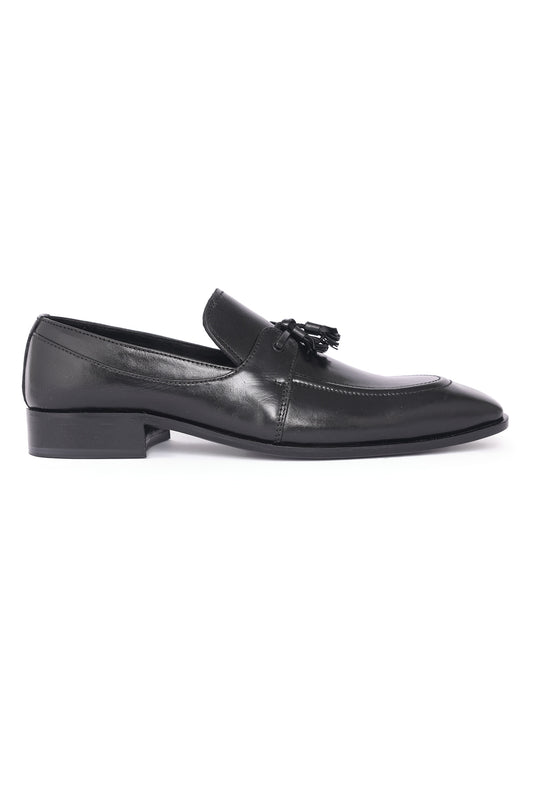 LEATHER TASSEL LOAFERS-BLACK