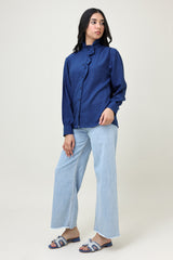 COTTON CRINKLE SHIRT WITH RUFFLED COLLAR-BLUE