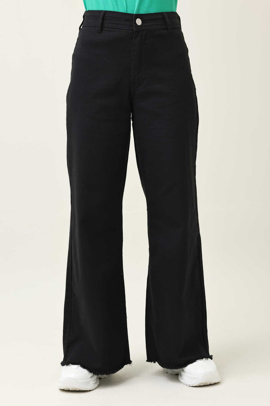 TERRA CUT FLARE JEANS-BLACK