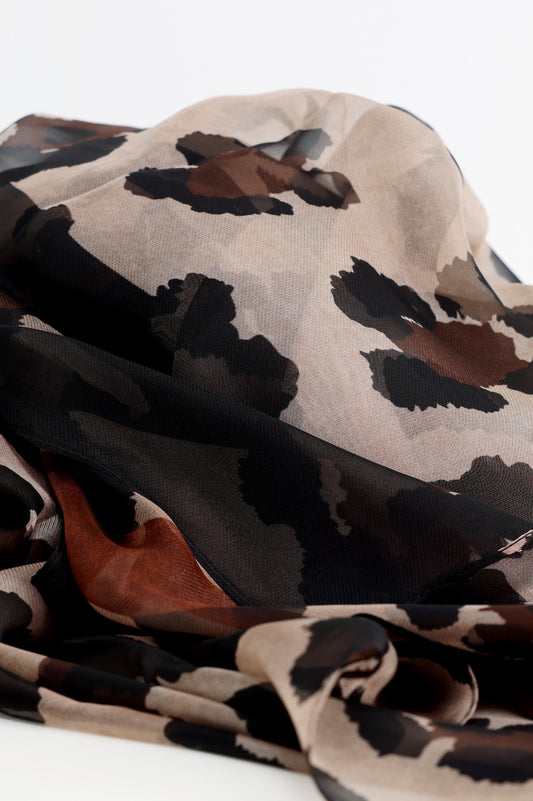 BLOSSOM EMBRACE SCARF