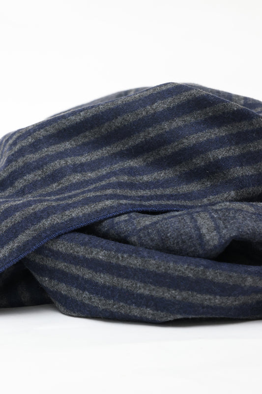 DUAL-PATTERN STRIPED SCARF-NAVY