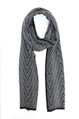 CHEVRON KNIT SCARF-BLACK
