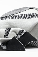DUAL-TONE GEOMETRIC SCARF-BLACK