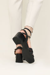 TRESSÉ TWIST HEEL-BLACK
