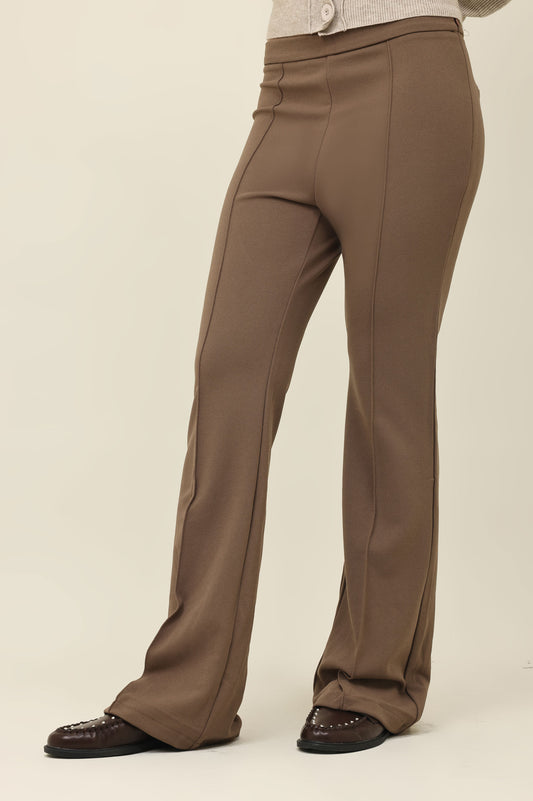 SEAM FLARED TROUSER-BROWN