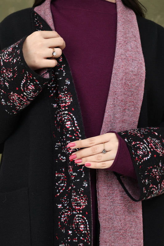 ORNATE EASE SWEATER-BLACK