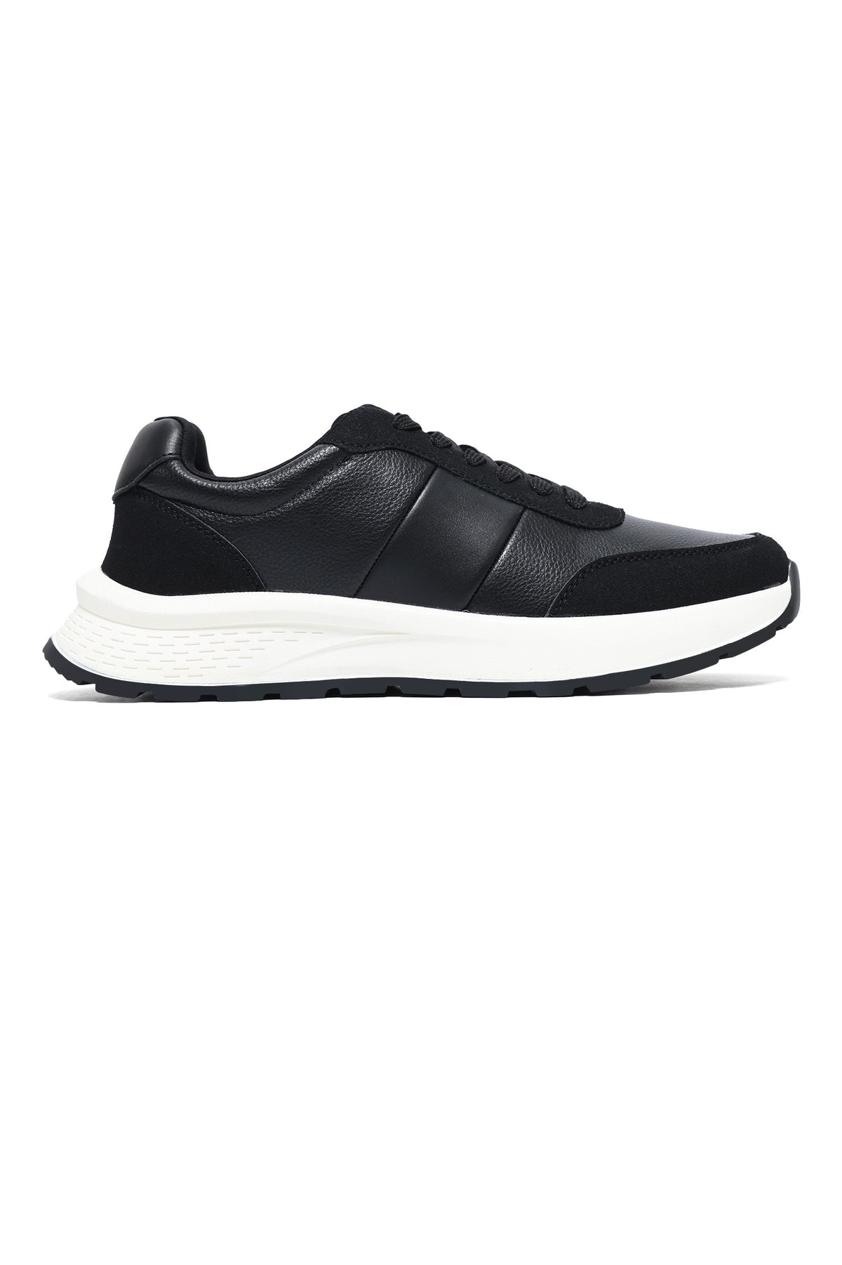 LAYERED RUNNER SNEAKER-BLACK
