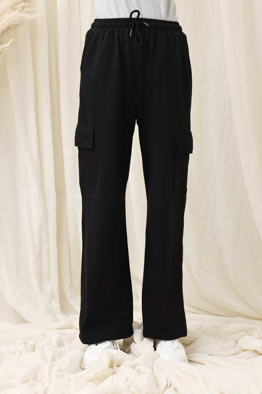 RELAXED FIT TROUSER-FLAP POCKETS-BLACK