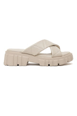 QUILTRAIL CROSS STRAP SLIDE-BEIGE