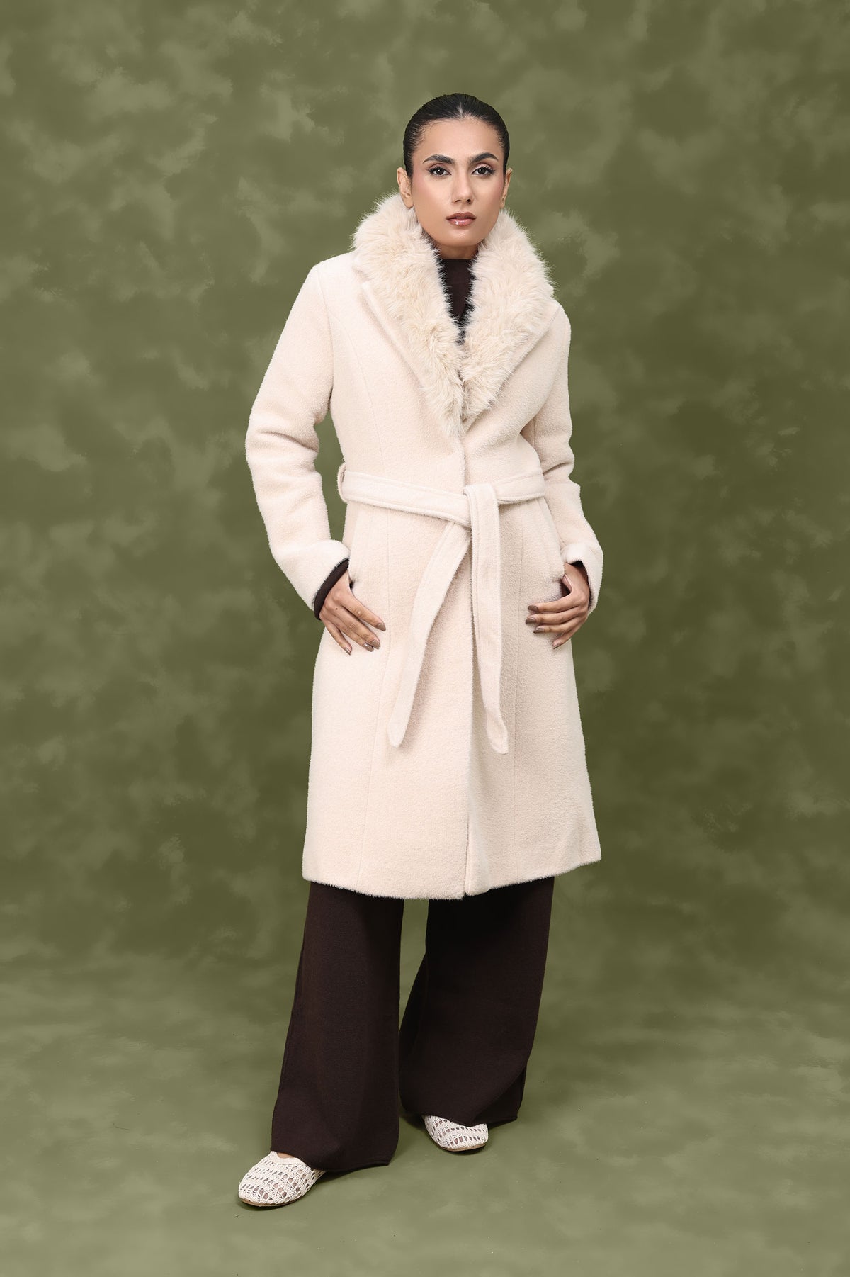ELEGANT PLUSH COLLAR COAT-BEIGE