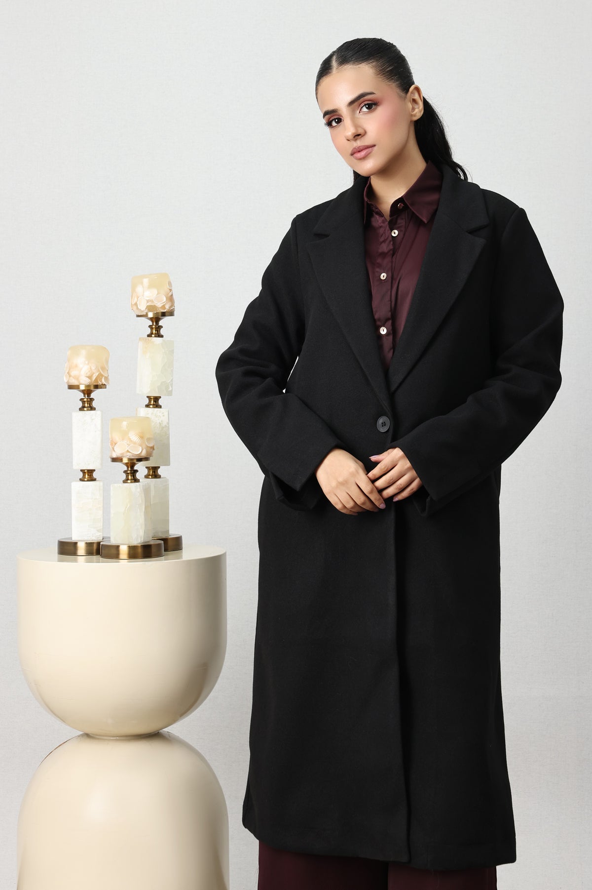 CLASSIC SINGLE-BUTTON LONG COAT-BLACK