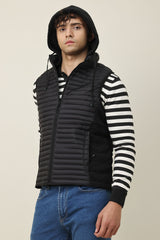 STORM SHELL SLEEVELESS JACKET-BLACK