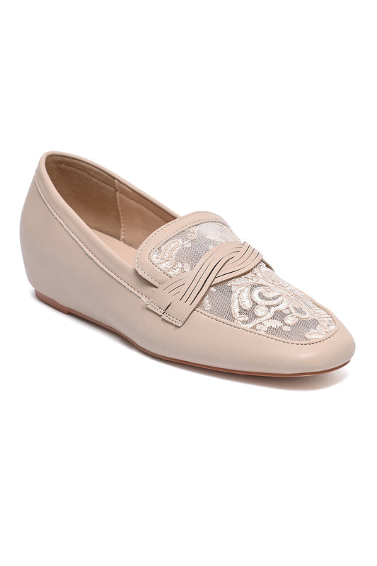 VALENCIA LACE CROSSOVER LOAFER-BEIGE
