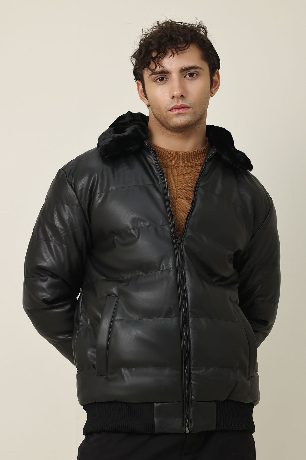 FUR COLLAR AVIATOR PUFFER-BLACK