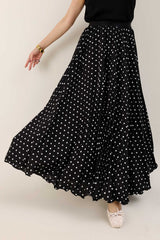 PETAL FLARE SKIRT-BLACK