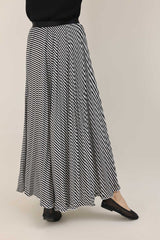 GLOSSY SWISH BOLD SKIRT-BLACK/WHITE