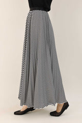 GLOSSY SWISH BOLD SKIRT-BLACK/WHITE