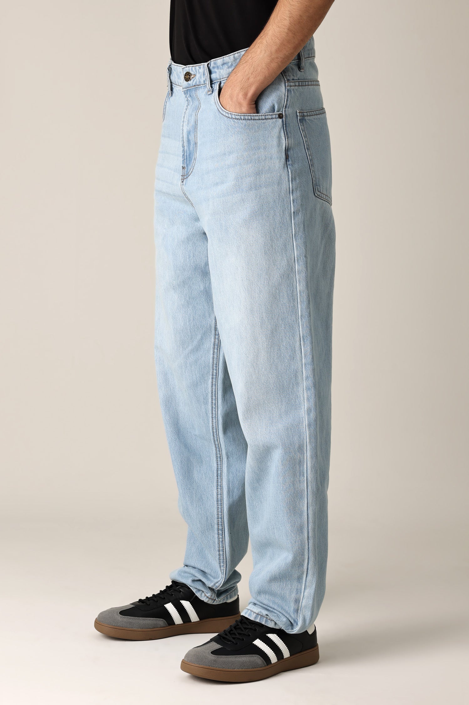 RELAXED FIT WASHED JEANS-SKY/BLUE