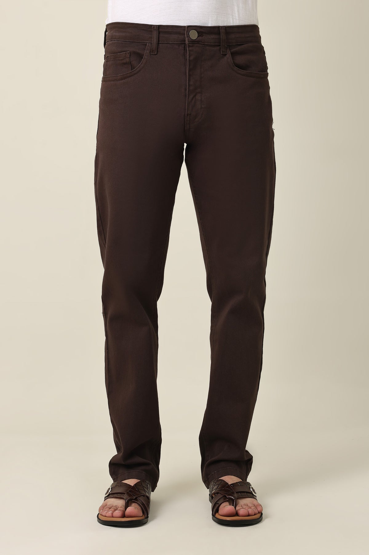NARROW SLEEKFORM JEANS-BROWN