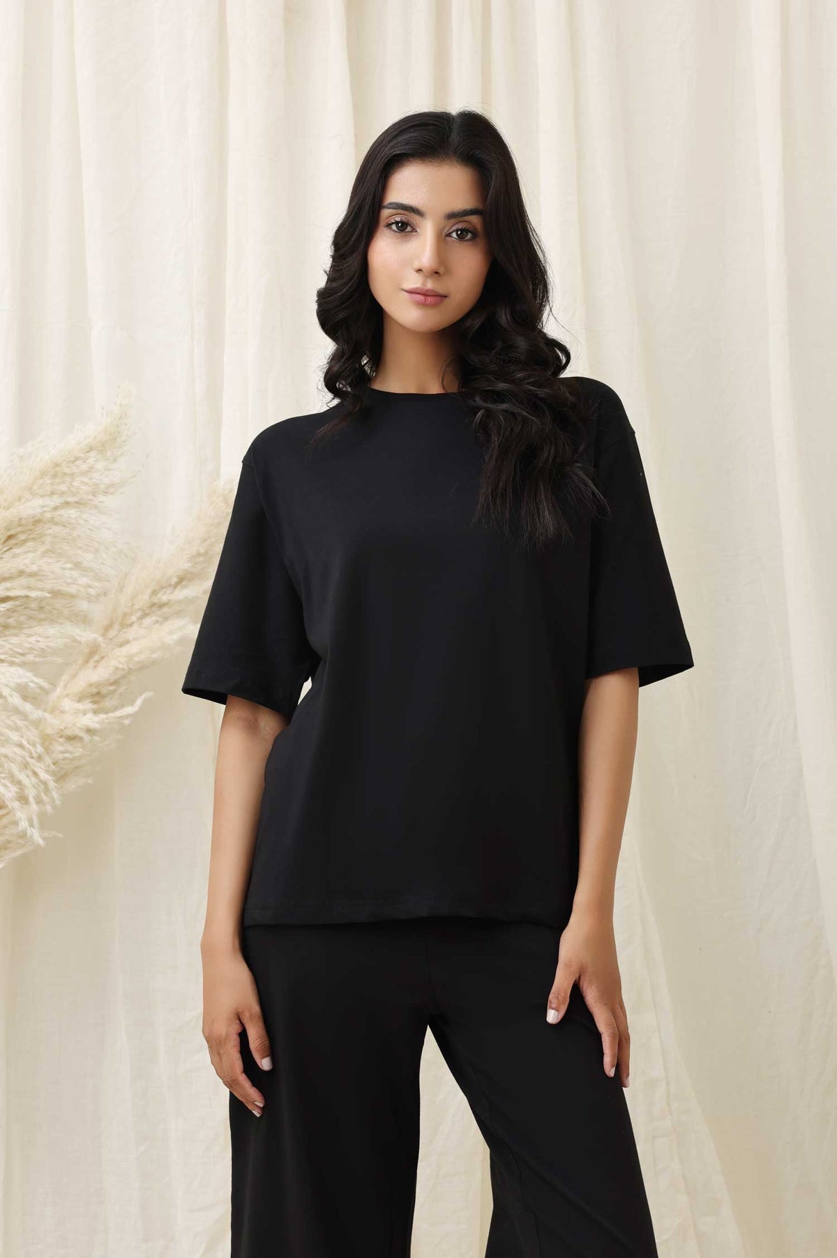 COFFEE LAYBACK TEE-BLACK